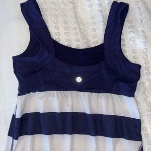 Lulu lemon workout top
